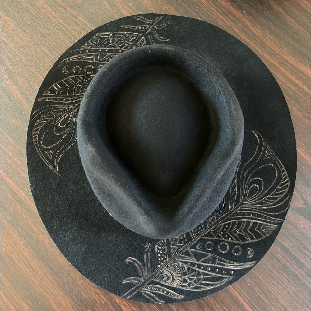 NWT Lack of Color Native Design Custom Burned Feather Hat - Picture 8 of 14